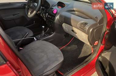 Седан Peugeot 206 2007 в 