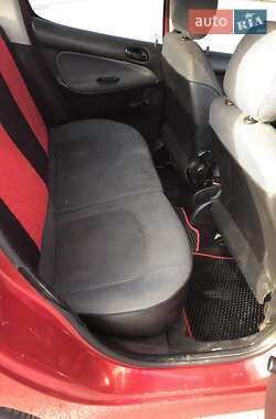 Седан Peugeot 206 2007 в 