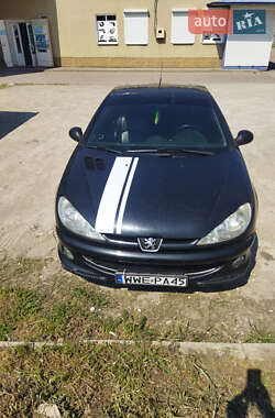 Кабріолет Peugeot 206 2004 в Дніпрі