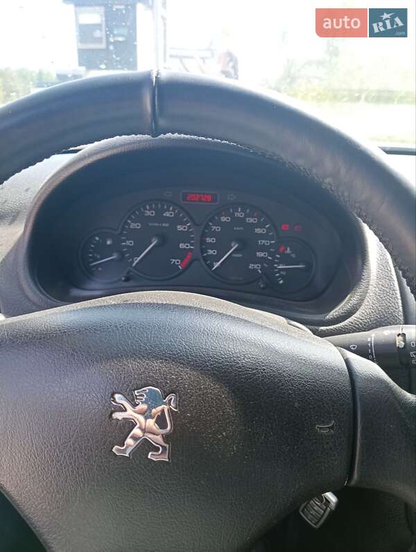 Хэтчбек Peugeot 206 2007 в Збараже фото 15 Хэтчбек Peugeot 206 2007 в Збараже