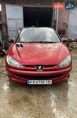 Хэтчбек Peugeot 206 2007 в Березному
