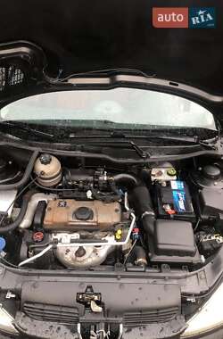 Универсал Peugeot 206 2004 в 