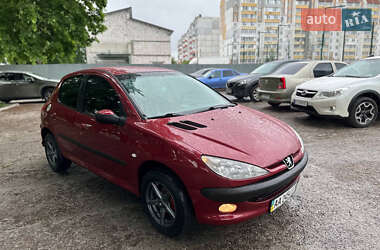 Хетчбек Peugeot 206 2007 в 