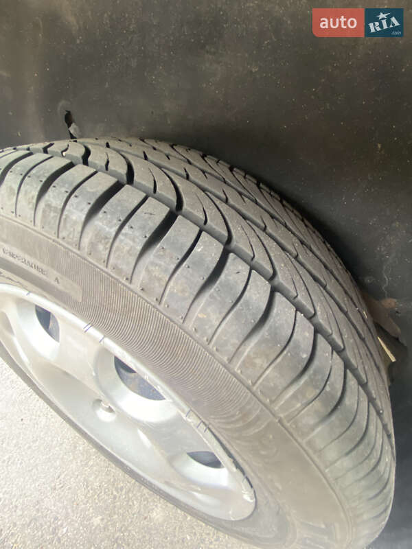 Хетчбек Peugeot 206 1999 в Херсоні