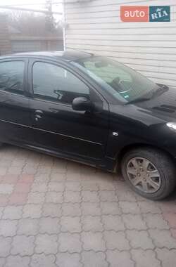 Хэтчбек Peugeot 206 2009 в Сумах