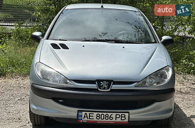 Хэтчбек Peugeot 206 2008 в Днепре