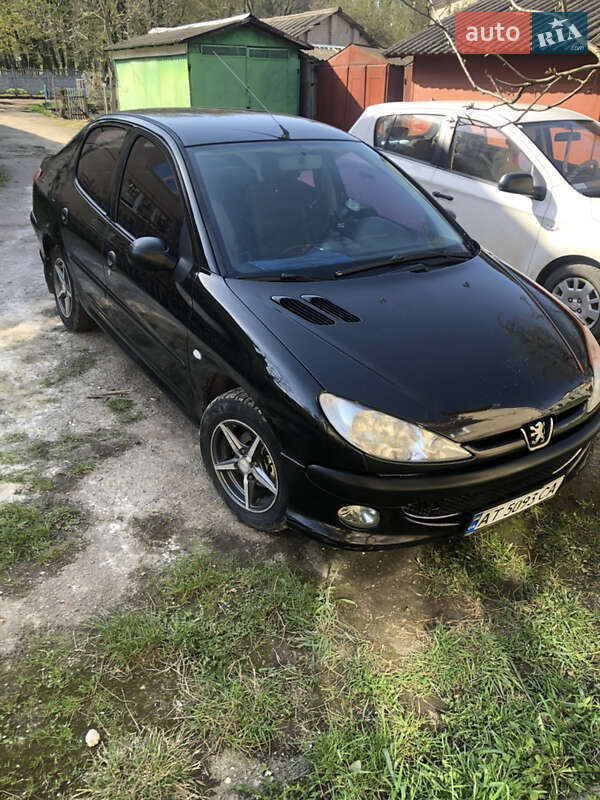 Седан Peugeot 206 2007 в Тлумаче