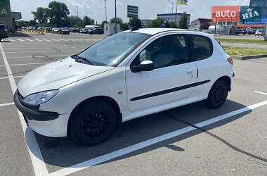 Хетчбек Peugeot 206 2003 в Горі