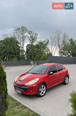 Хэтчбек Peugeot 206 2010 в Тернополе