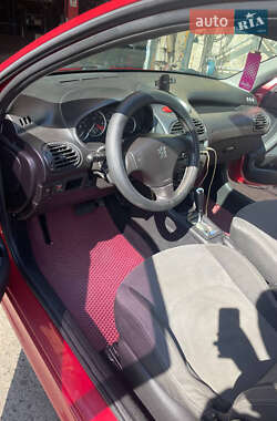 Хетчбек Peugeot 206 2007 в 