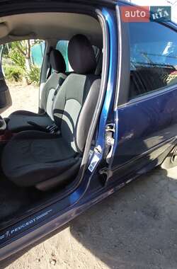 Хетчбек Peugeot 206 2007 в 