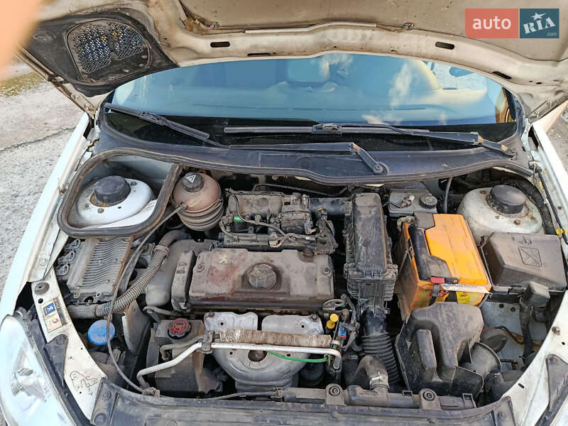 Хэтчбек Peugeot 206 2008 в Тернополе фото 17 Хэтчбек Peugeot 206 2008 в Тернополе