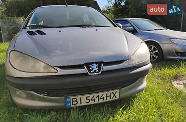 Хэтчбек Peugeot 206 2003 в Полтаве