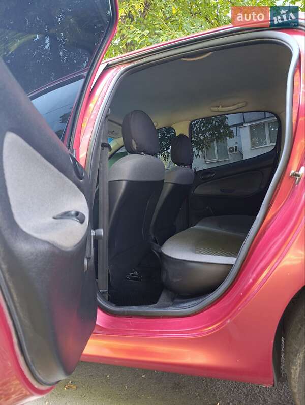 Седан Peugeot 206 2008 в Харькове фото 6 Седан Peugeot 206 2008 в Харькове