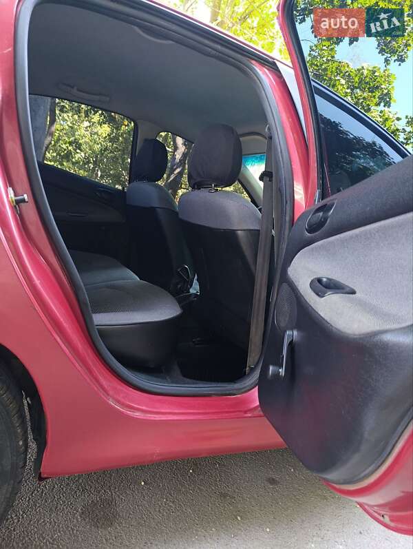 Седан Peugeot 206 2008 в Харькове фото 13 Седан Peugeot 206 2008 в Харькове