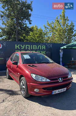 Хэтчбек Peugeot 206 2005 в Первомайске