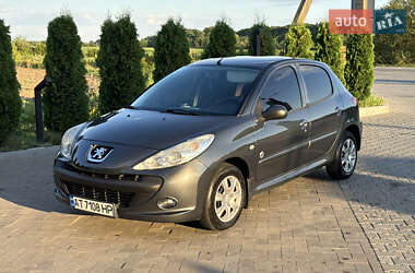 Хэтчбек Peugeot 206 2012 в Коломые