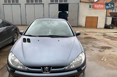Хэтчбек Peugeot 206 2005 в Рогатине