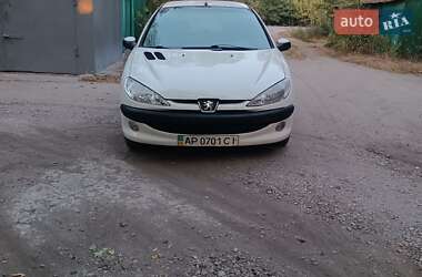 Хэтчбек Peugeot 206 2008 в Запорожье