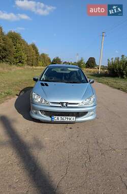 Хетчбек Peugeot 206 2006 в Смілі