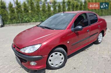 Седан Peugeot 206 2007 в Чернівцях