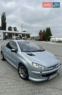 Кабриолет Peugeot 206 2003 в Мостиске