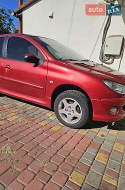 Хэтчбек Peugeot 206 2006 в Днепре