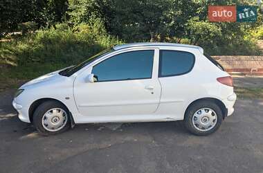 Хэтчбек Peugeot 206 2001 в Смеле