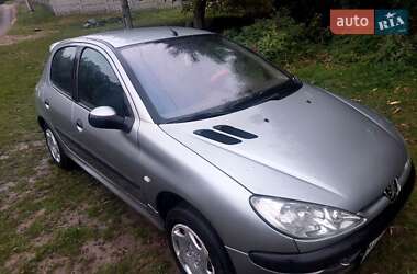 Хэтчбек Peugeot 206 2002 в Белой Церкви