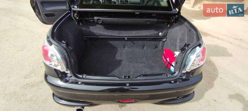 Кабріолет Peugeot 206 2005 в Самборі