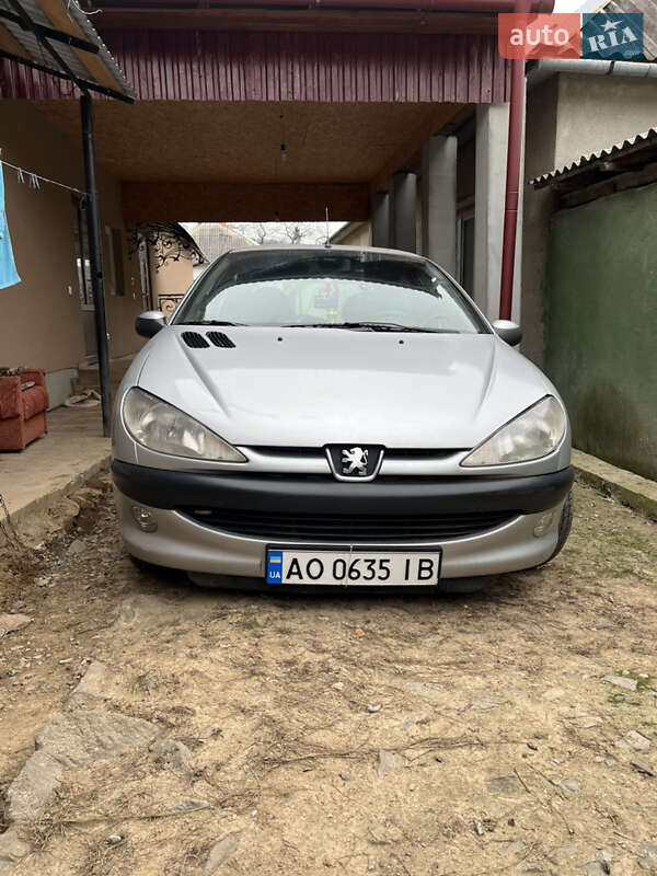 Peugeot 206 2000 Peugeot 206 2000