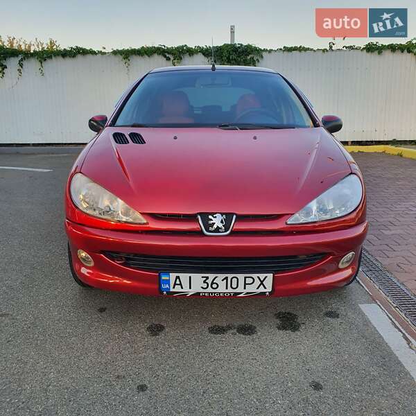 Хетчбек Peugeot 206 2003 в Києві фото 3 Хетчбек Peugeot 206 2003 в Києві