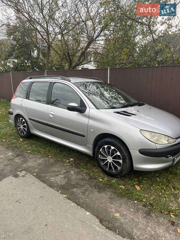 Peugeot 206 2004