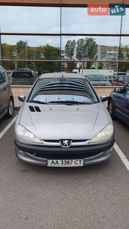 Peugeot 206 2002 Peugeot 206 2002