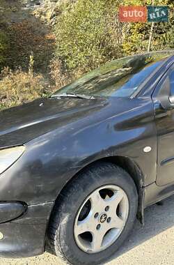 Хэтчбек Peugeot 206 2006 в  фото 6 Хэтчбек Peugeot 206 2006 в