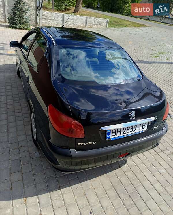 Седан Peugeot 206 2009 в Роздільній
