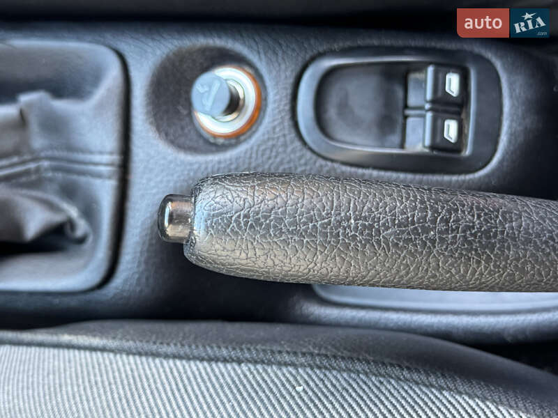 Седан Peugeot 206 2007 в Львове