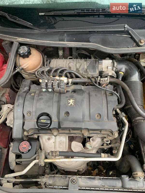 Хэтчбек Peugeot 206 2005 в Днепре