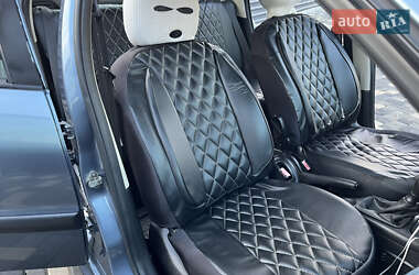 Седан Peugeot 206 2008 в Миколаєві
