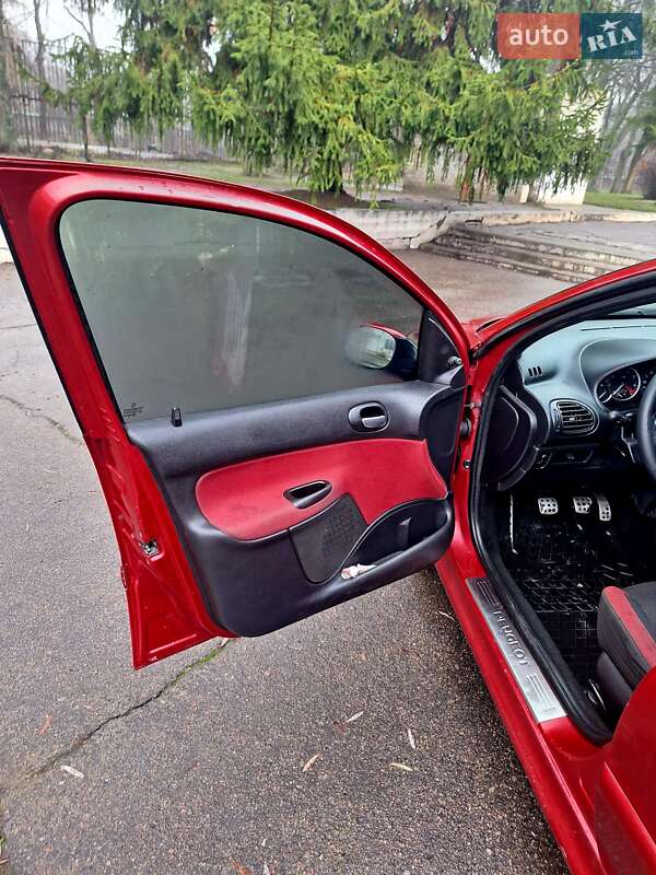 Седан Peugeot 206 2006 в Каменском фото 4 Седан Peugeot 206 2006 в Каменском
