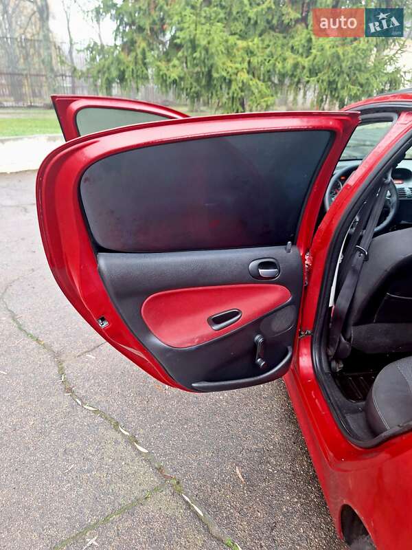 Седан Peugeot 206 2006 в Каменском фото 7 Седан Peugeot 206 2006 в Каменском