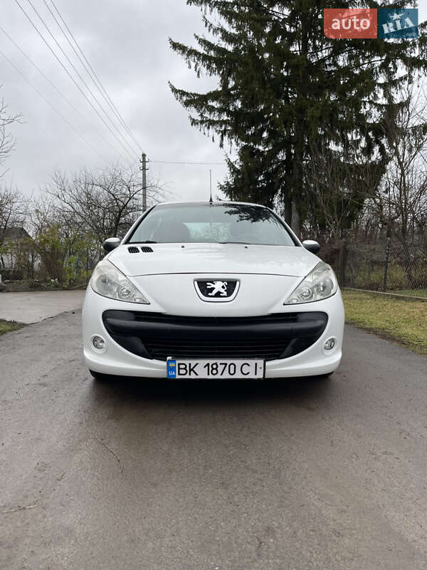 Peugeot 206 2012