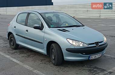 Хэтчбек Peugeot 206 2005 в Львове