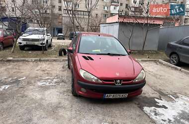 Хэтчбек Peugeot 206 2005 в Запорожье
