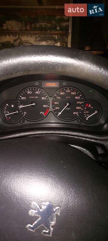 Седан Peugeot 206 2007 в Ужгороде