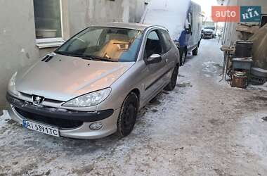 Седан Peugeot 206 2005 в Киеве