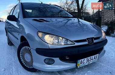 Седан Peugeot 206 2009 в Луцьку