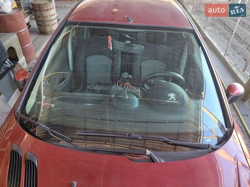 Седан Peugeot 206 2003 в Одессе