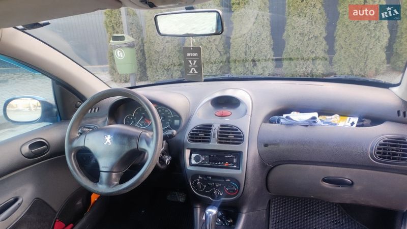Хэтчбек Peugeot 206 2006 в Хмельницком