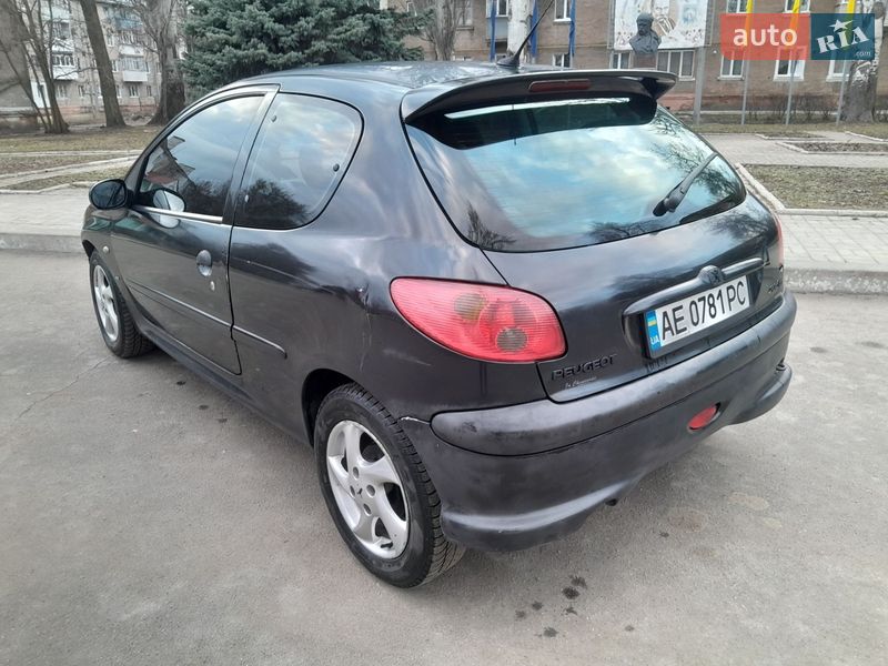 Хэтчбек Peugeot 206 2002 в Днепре фото 14 Хэтчбек Peugeot 206 2002 в Днепре